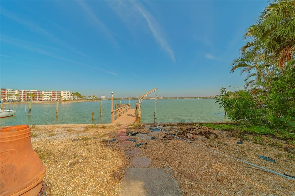 For Sale: $849,000 (3 beds, 3 baths, 2138 Square Feet)