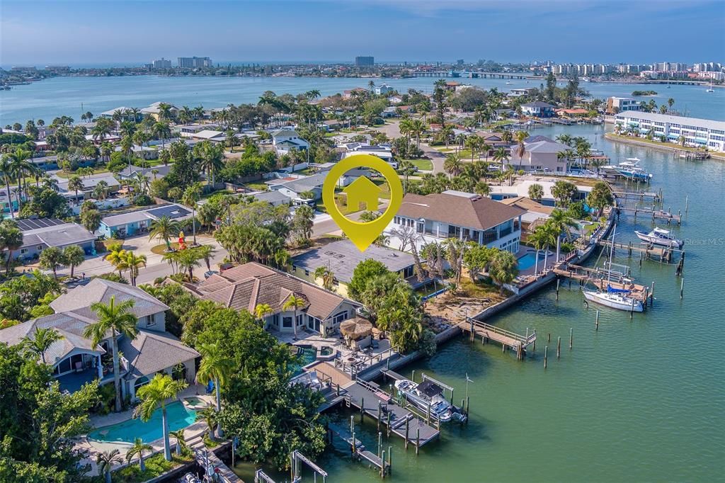 For Sale: $849,000 (3 beds, 3 baths, 2138 Square Feet)