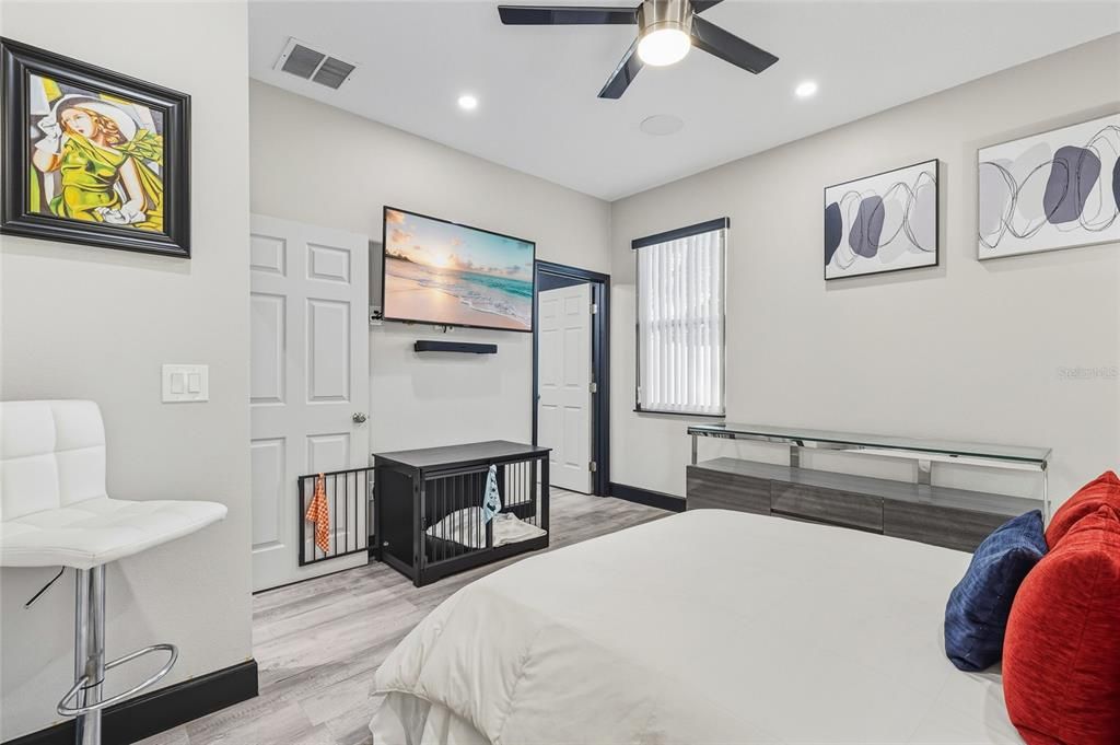 待售: $350,000 (3 贝兹, 2 浴室, 1411 平方英尺)