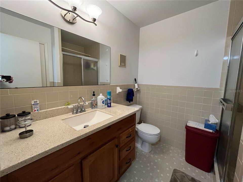 For Sale: $165,000 (2 beds, 2 baths, 1100 Square Feet)