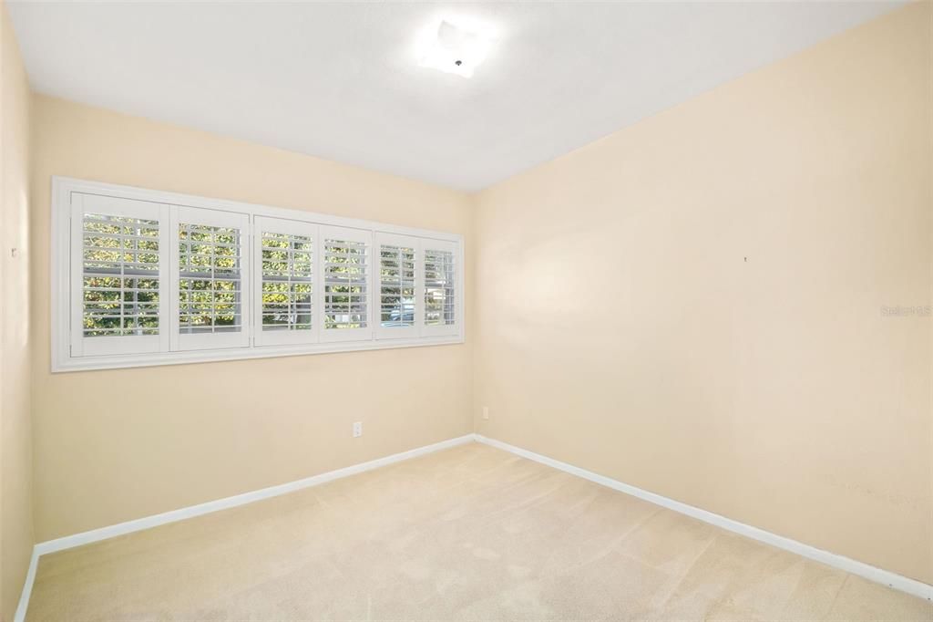 Activo con contrato: $585,000 (3 camas, 2 baños, 1480 Pies cuadrados)