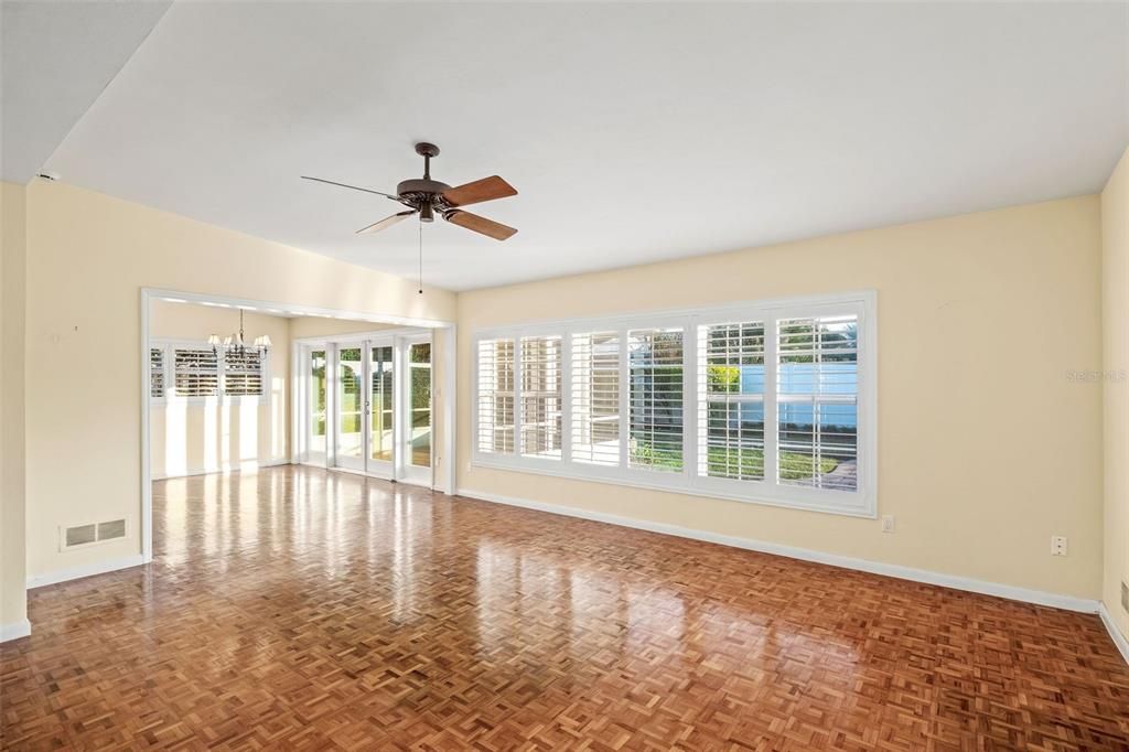 Activo con contrato: $585,000 (3 camas, 2 baños, 1480 Pies cuadrados)