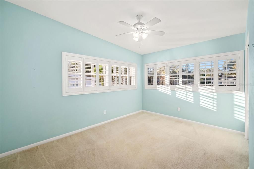 Activo con contrato: $585,000 (3 camas, 2 baños, 1480 Pies cuadrados)