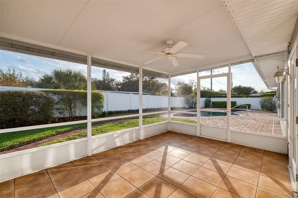 Activo con contrato: $585,000 (3 camas, 2 baños, 1480 Pies cuadrados)