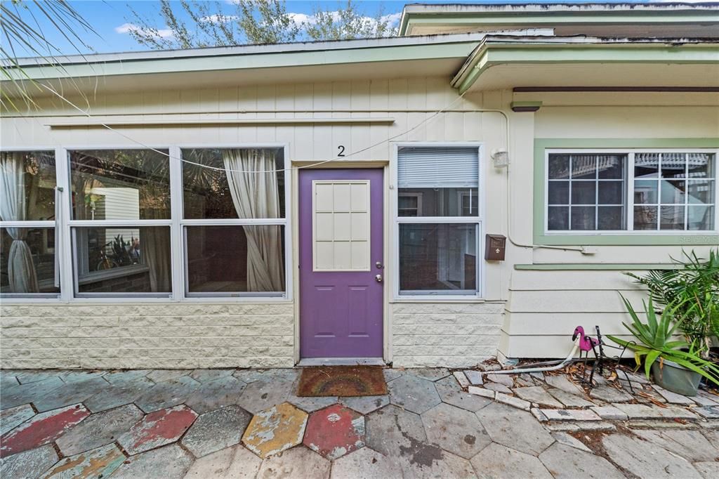 For Rent: $1,695 (2 beds, 1 baths, 640 Square Feet)