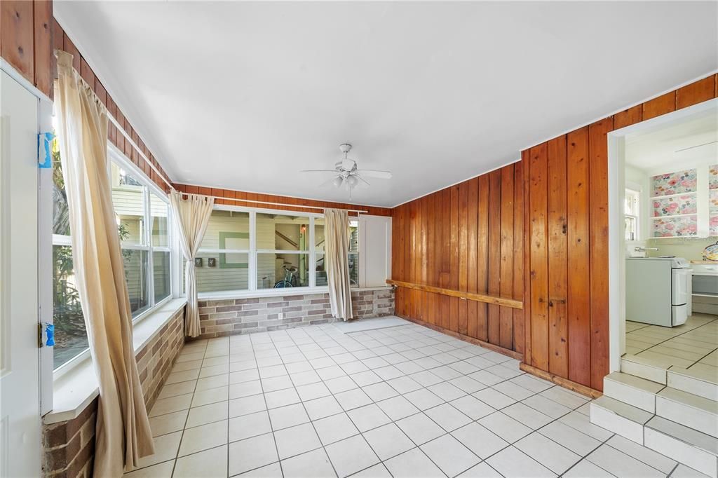 For Rent: $1,695 (2 beds, 1 baths, 640 Square Feet)