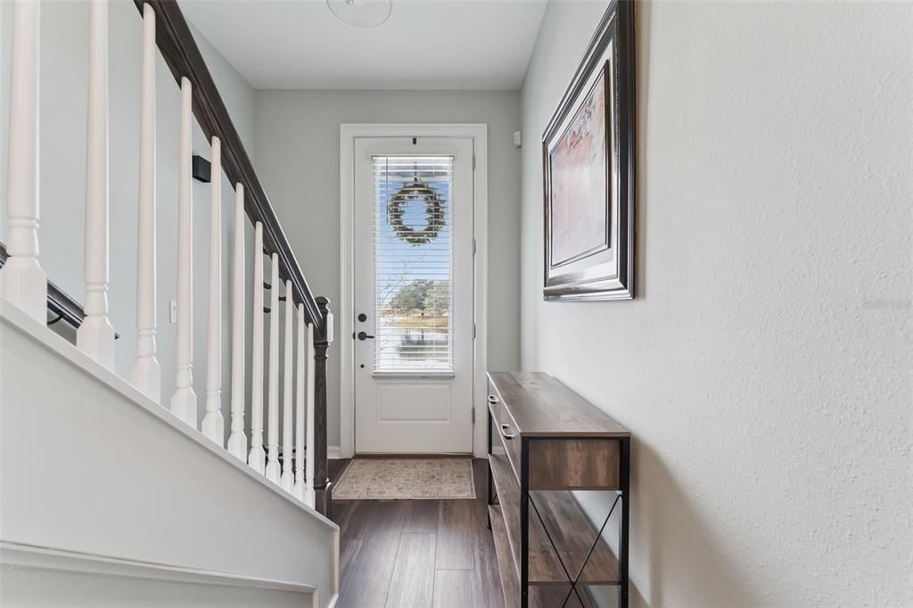 For Sale: $600,000 (3 beds, 3 baths, 1998 Square Feet)