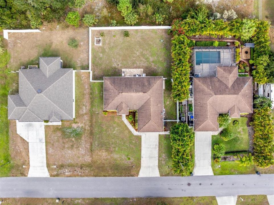 En Venta: $320,000 (3 camas, 2 baños, 1215 Pies cuadrados)