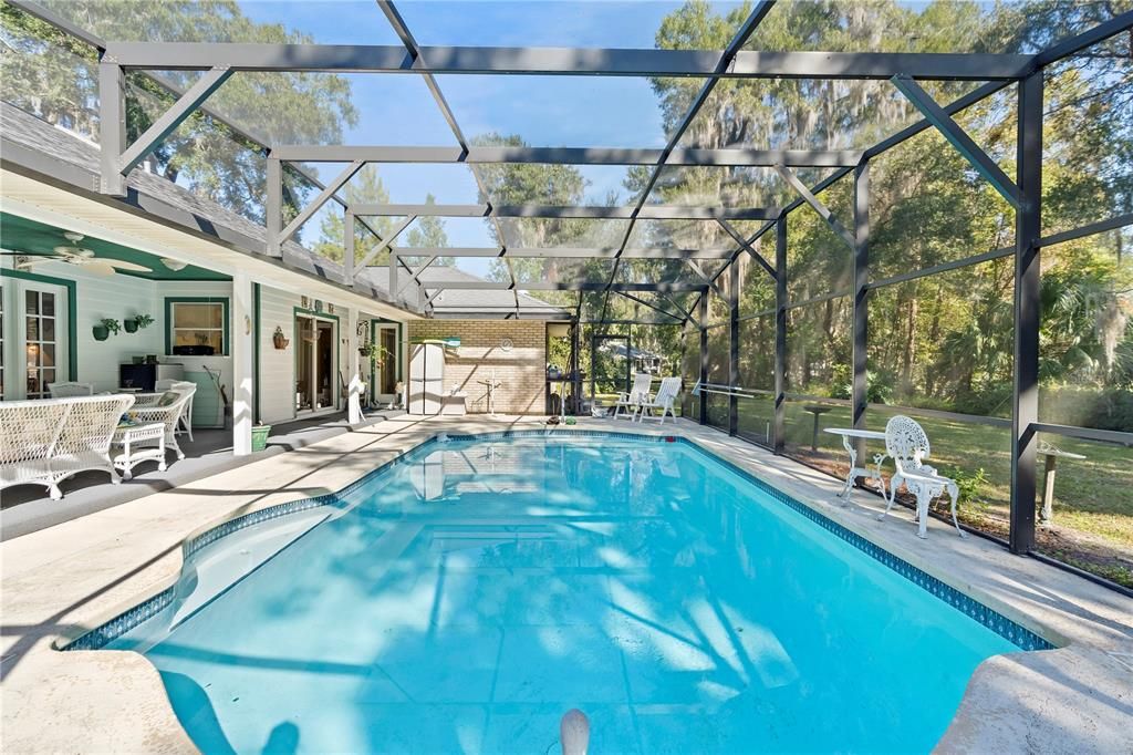 На продажу: $415,000 (3 спален, 2 ванн, 2124 Квадратных фут)