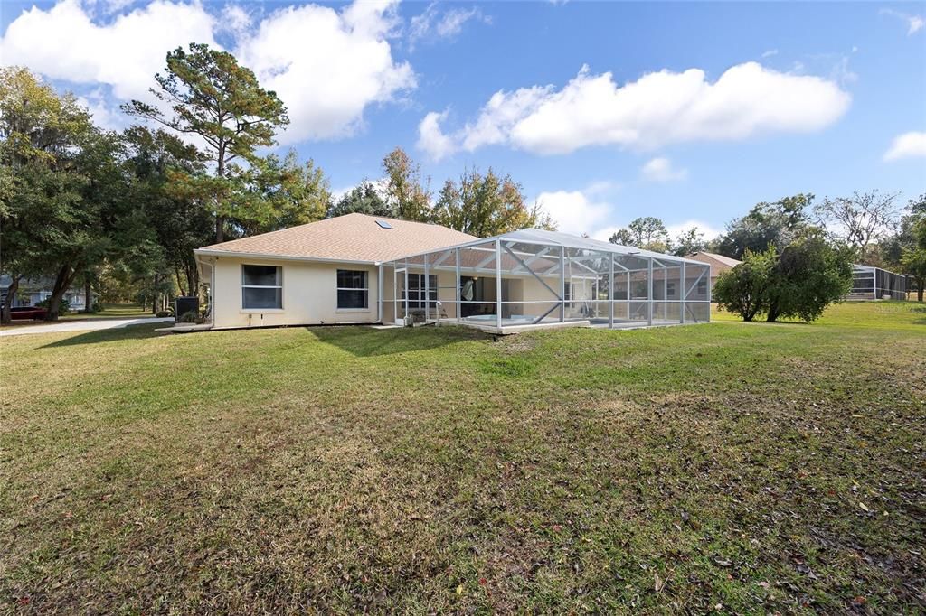 En Venta: $659,000 (4 camas, 3 baños, 2466 Pies cuadrados)