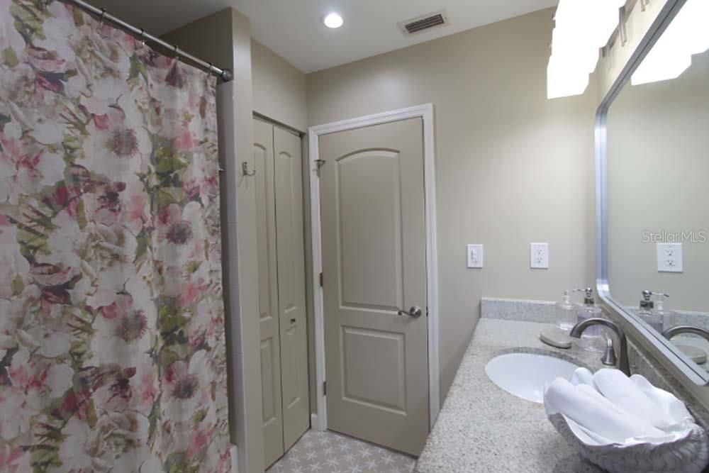 待售: $530,000 (3 贝兹, 2 浴室, 1588 平方英尺)