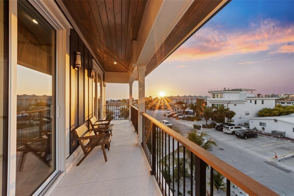 For Sale: $4,475,000 (8 beds, 8 baths, 3899 Square Feet)