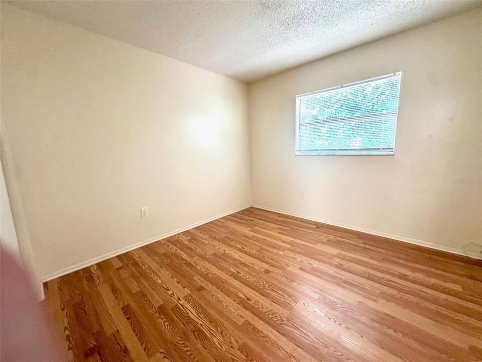 For Rent: $1,500 (2 beds, 1 baths, 1610 Square Feet)