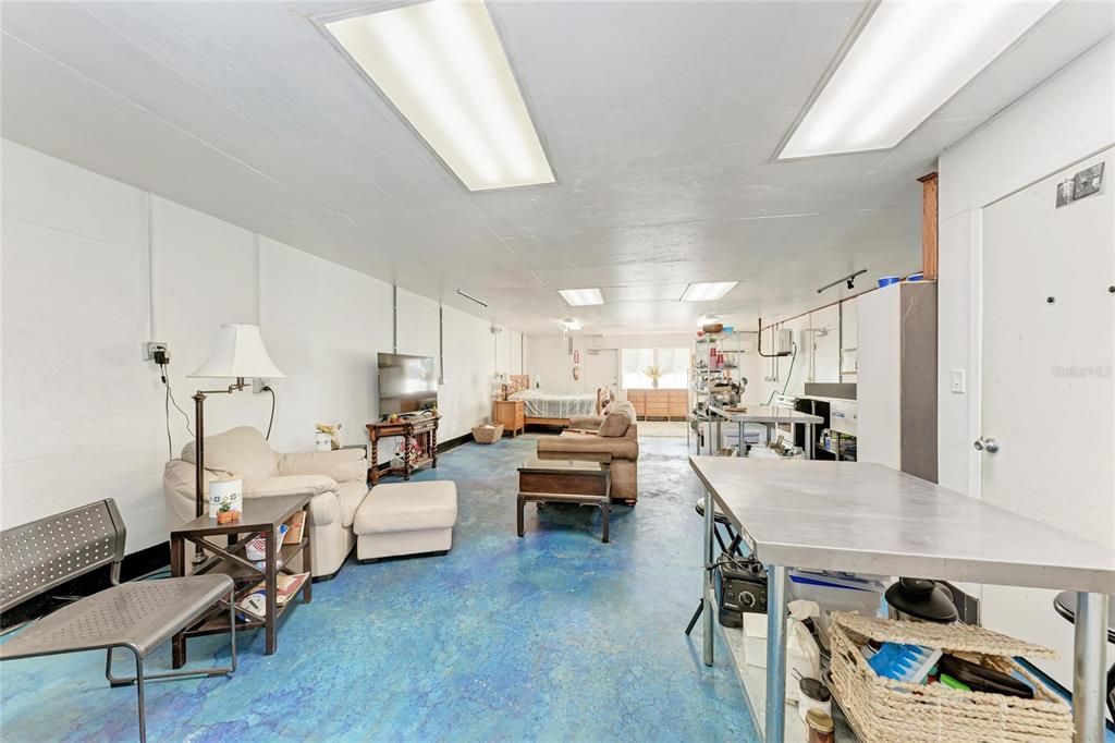 На продажу: $725,000 (6 спален, 0 ванн, 5132 Квадратных фут)