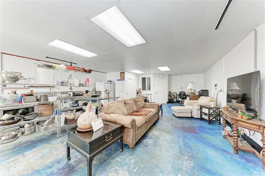 На продажу: $725,000 (6 спален, 0 ванн, 5132 Квадратных фут)