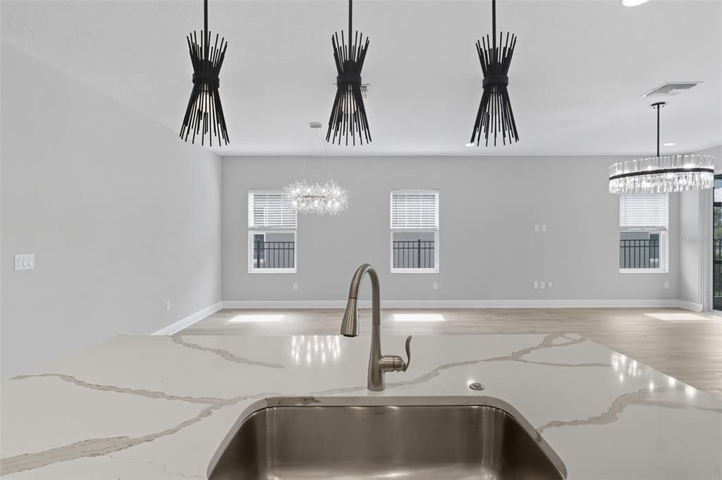 For Rent: $3,500 (3 beds, 3 baths, 2135 Square Feet)