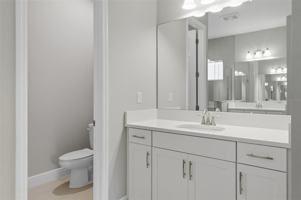 For Rent: $3,500 (3 beds, 3 baths, 2135 Square Feet)