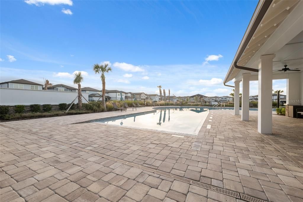 For Rent: $3,500 (3 beds, 3 baths, 2135 Square Feet)