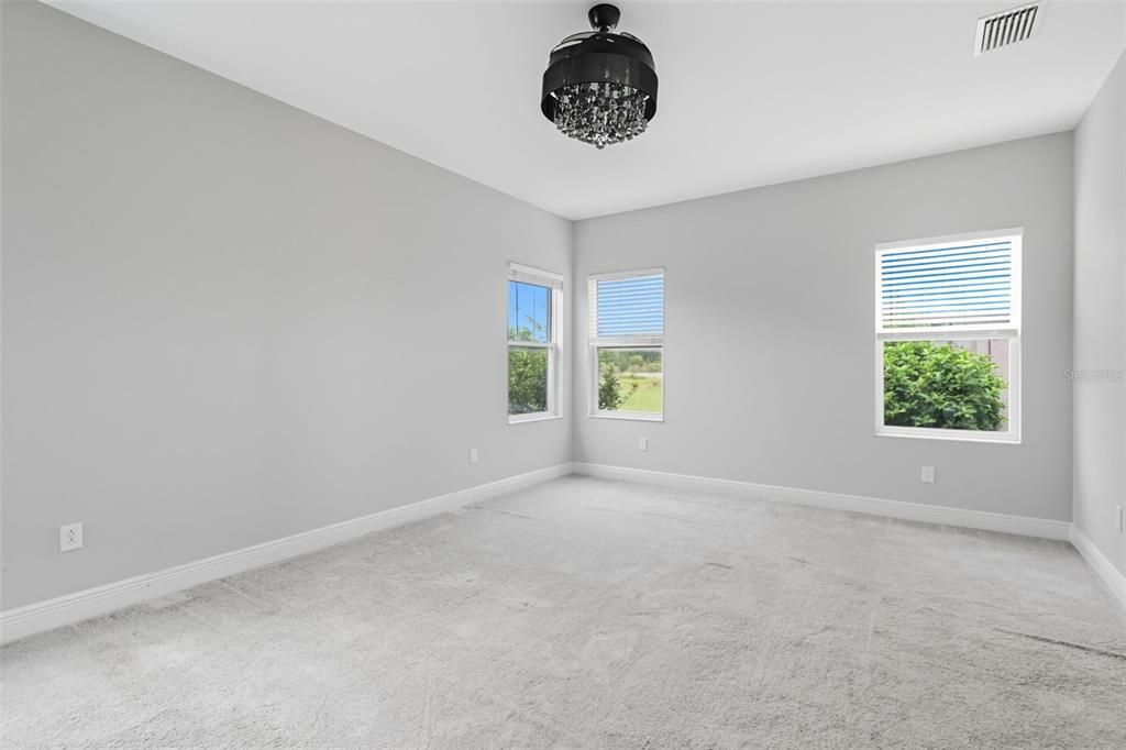 For Rent: $3,500 (3 beds, 3 baths, 2135 Square Feet)