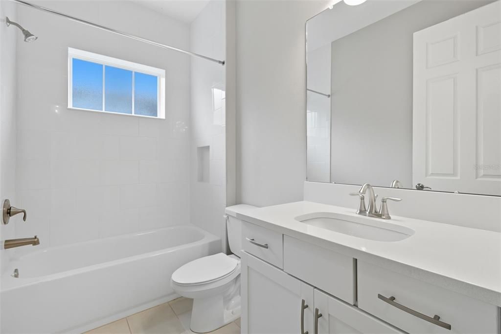 For Rent: $3,500 (3 beds, 3 baths, 2135 Square Feet)