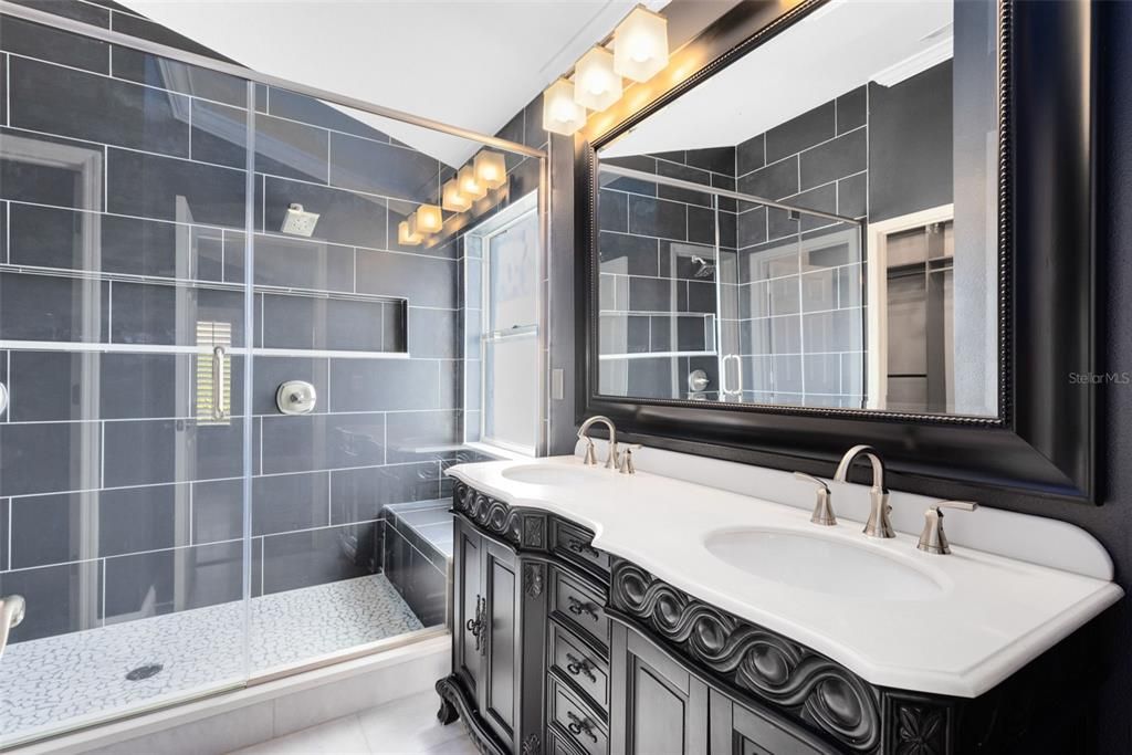 待售: $449,900 (4 贝兹, 3 浴室, 1801 平方英尺)