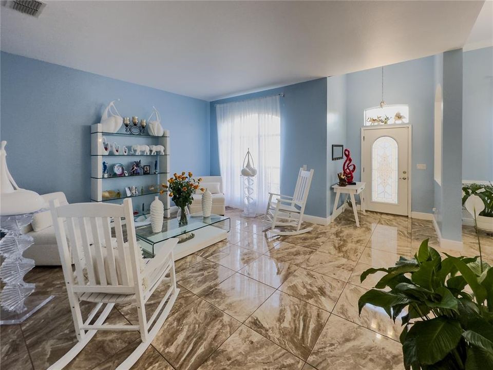 В аренду: $2,850 (4 спален, 2 ванн, 2245 Квадратных фут)