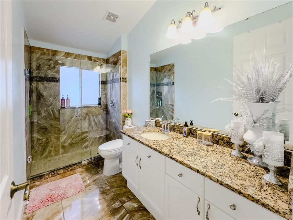 В аренду: $2,850 (4 спален, 2 ванн, 2245 Квадратных фут)