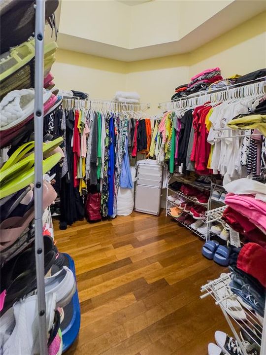 В аренду: $2,850 (4 спален, 2 ванн, 2245 Квадратных фут)