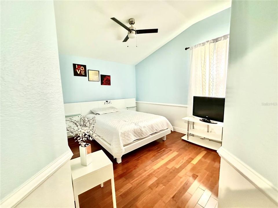 В аренду: $2,850 (4 спален, 2 ванн, 2245 Квадратных фут)