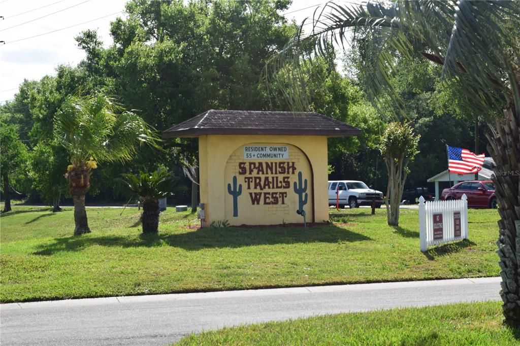 For Sale: $195,000 (2 beds, 2 baths, 1482 Square Feet)