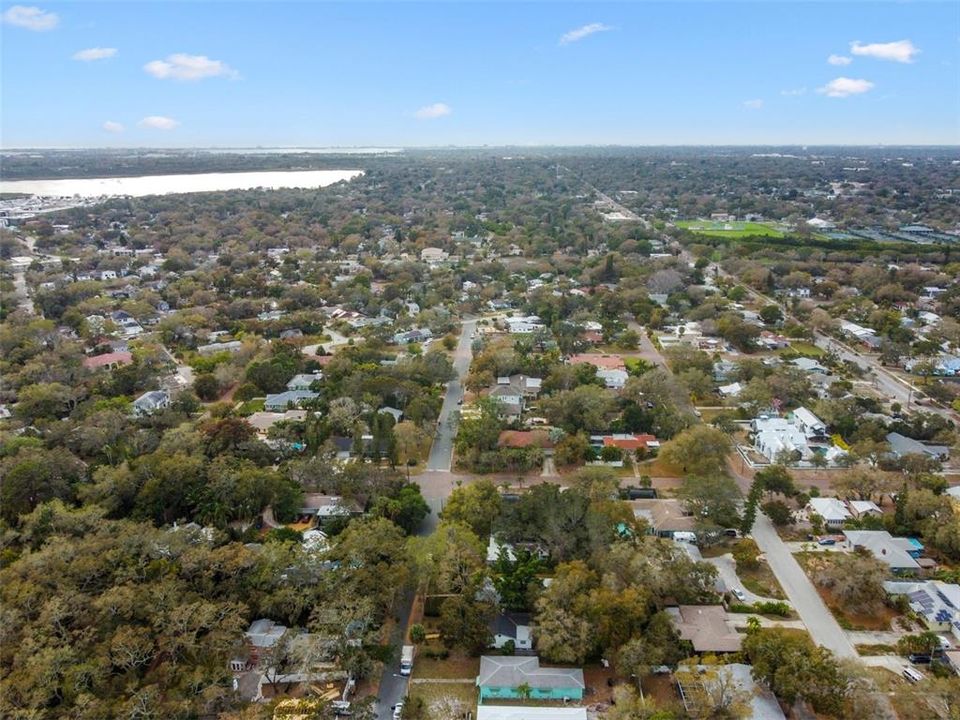 出租: $2,995 (2 贝兹, 1 浴室, 1063 平方英尺)