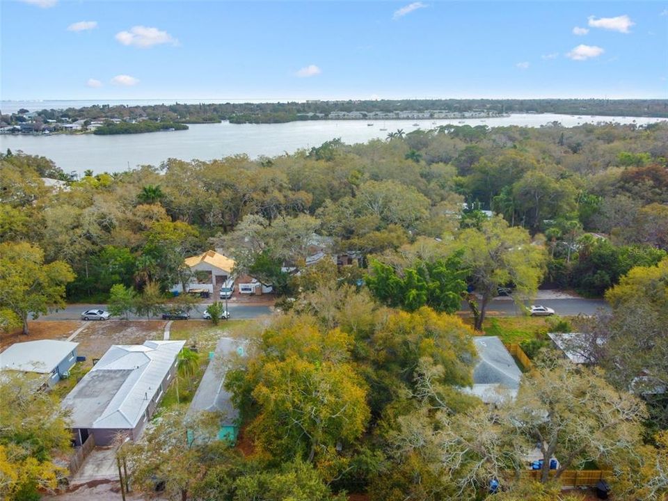 出租: $2,995 (2 贝兹, 1 浴室, 1063 平方英尺)