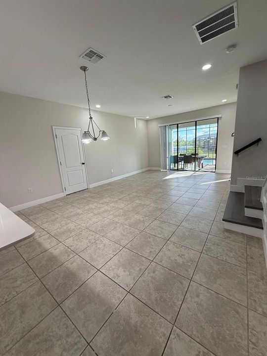 En Renta: $2,800 (5 camas, 4 baños, 1994 Pies cuadrados)