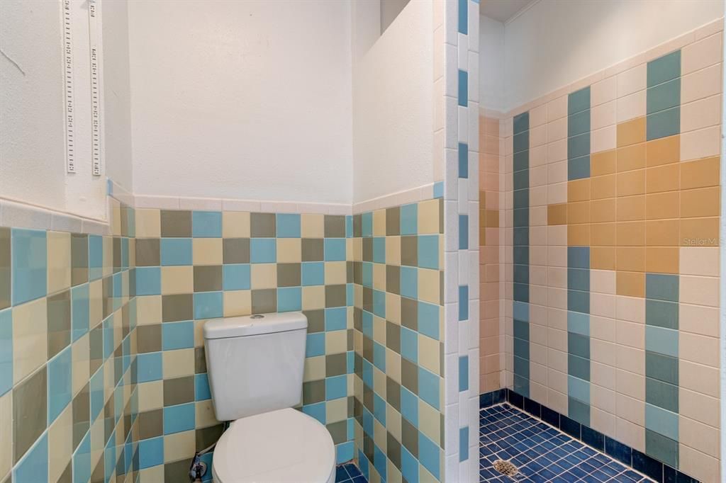 En Venta: $775,000 (3 camas, 3 baños, 1642 Pies cuadrados)