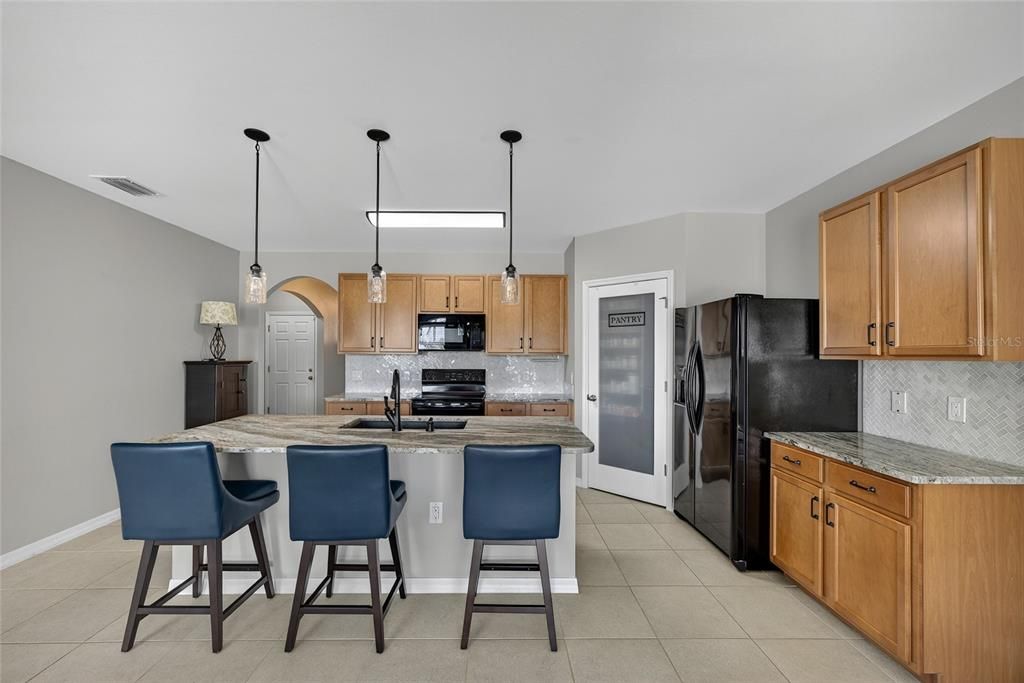 For Sale: $339,000 (4 beds, 2 baths, 1846 Square Feet)