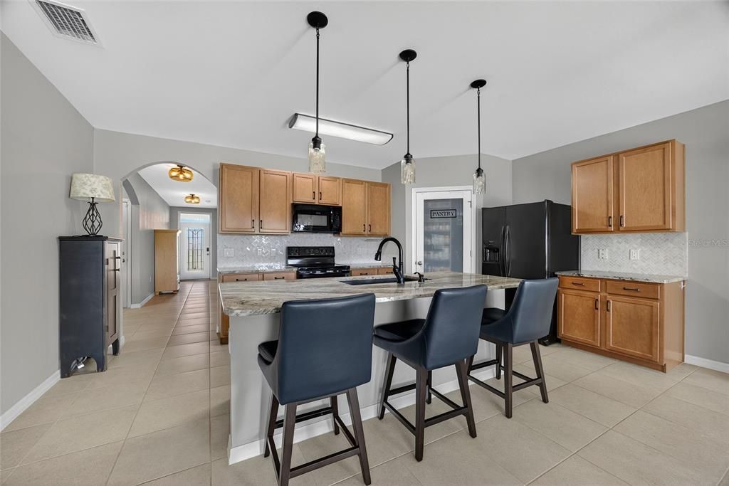 For Sale: $339,000 (4 beds, 2 baths, 1846 Square Feet)