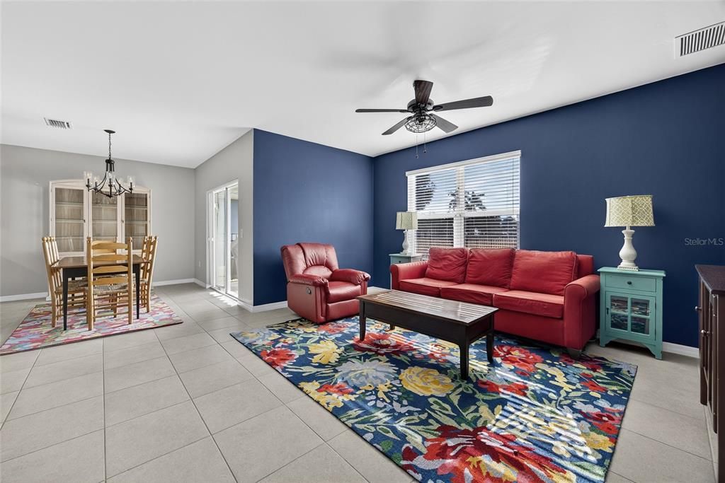 For Sale: $339,000 (4 beds, 2 baths, 1846 Square Feet)