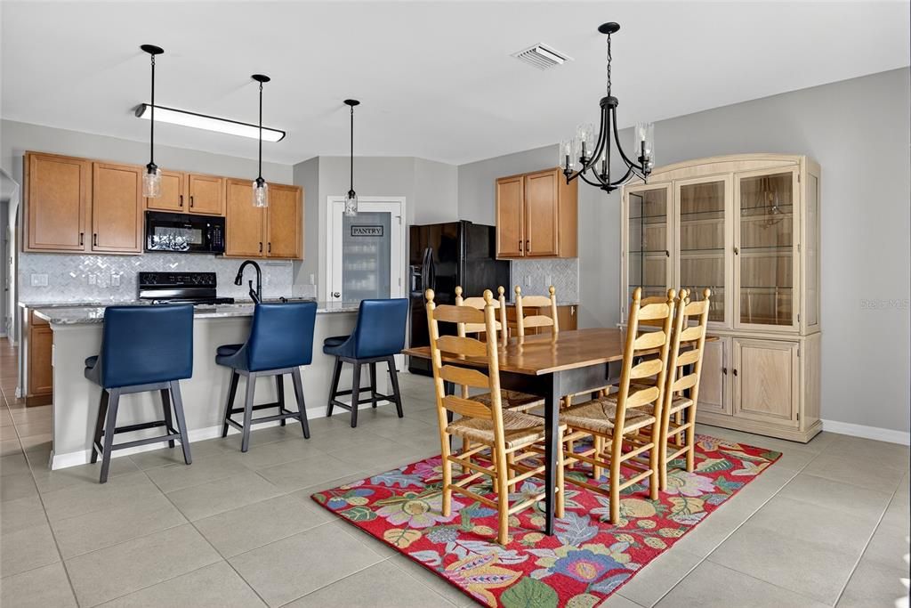 For Sale: $339,000 (4 beds, 2 baths, 1846 Square Feet)