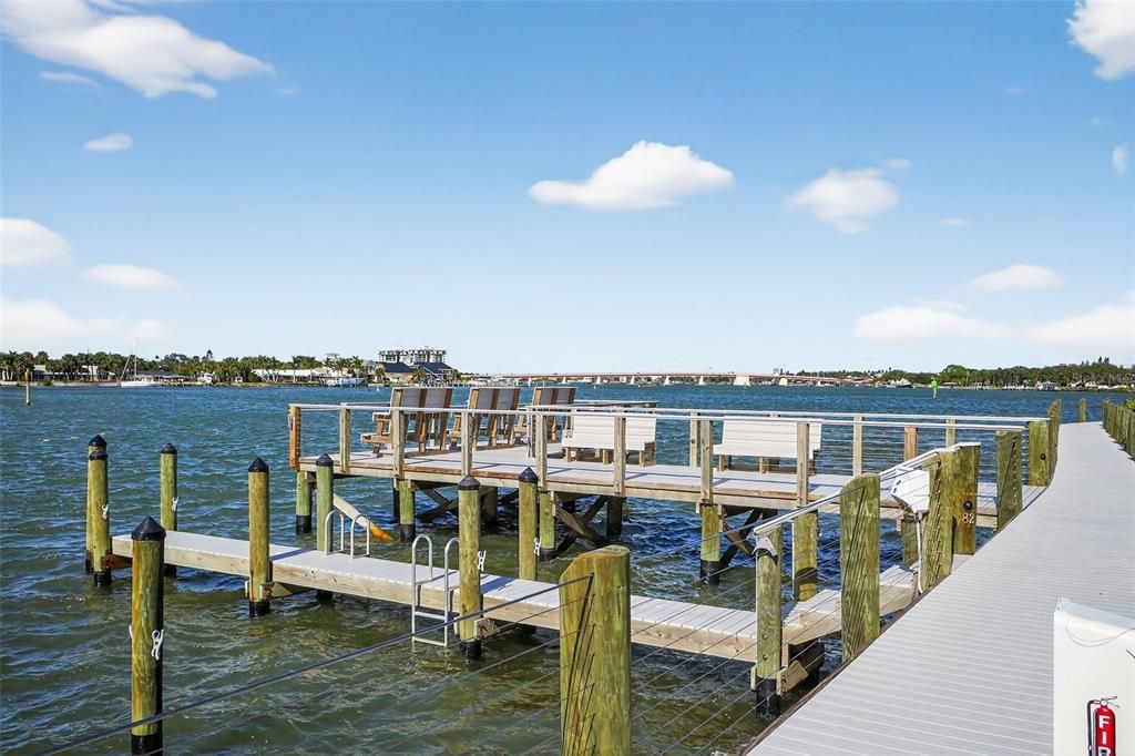 En Venta: $595,000 (3 camas, 2 baños, 1576 Pies cuadrados)