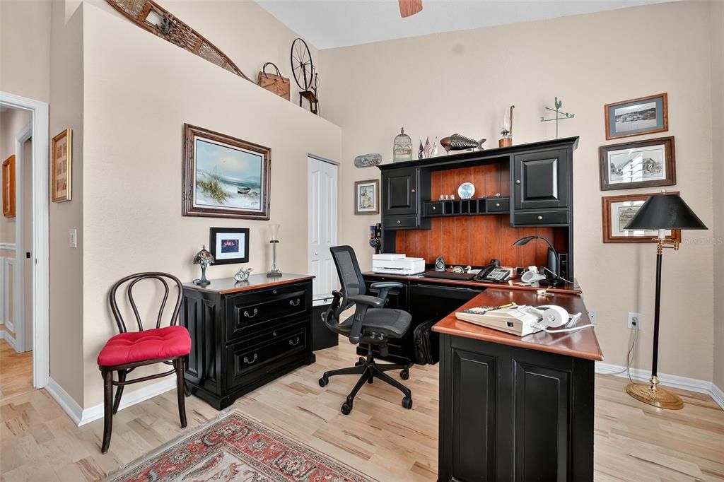 En Venta: $595,000 (3 camas, 2 baños, 1576 Pies cuadrados)