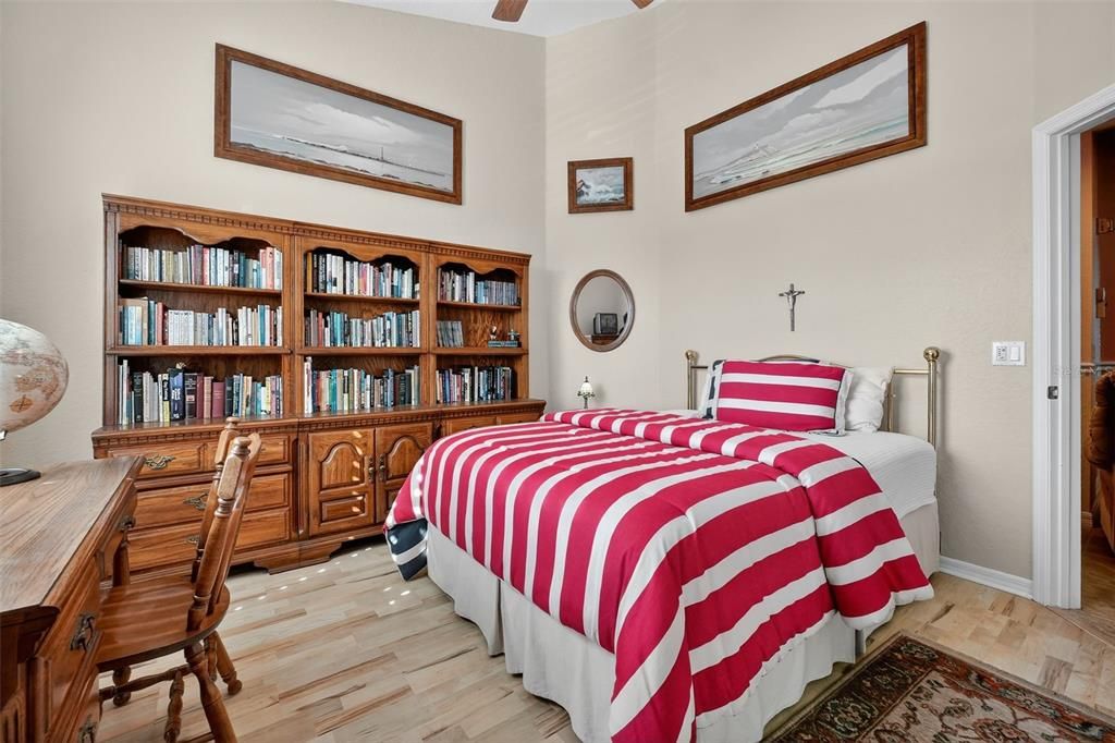 En Venta: $595,000 (3 camas, 2 baños, 1576 Pies cuadrados)