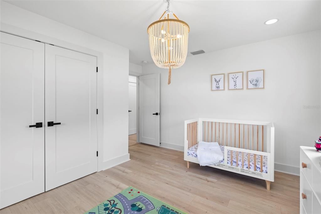 Active With Contract: $495,000 (2 beds, 2 baths, 1557 Square Feet)