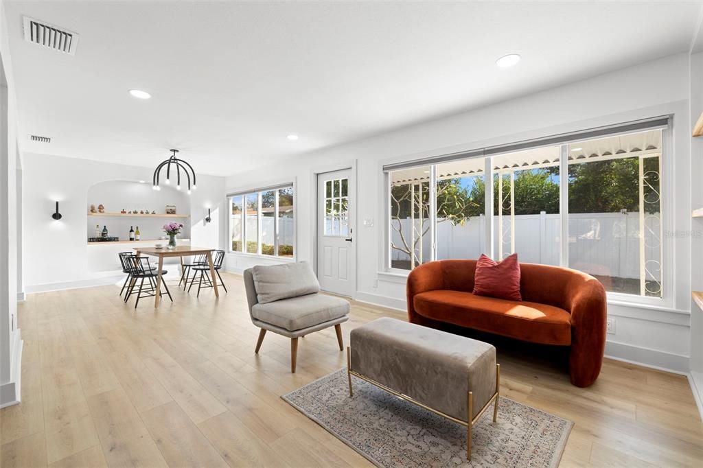 Active With Contract: $495,000 (2 beds, 2 baths, 1557 Square Feet)