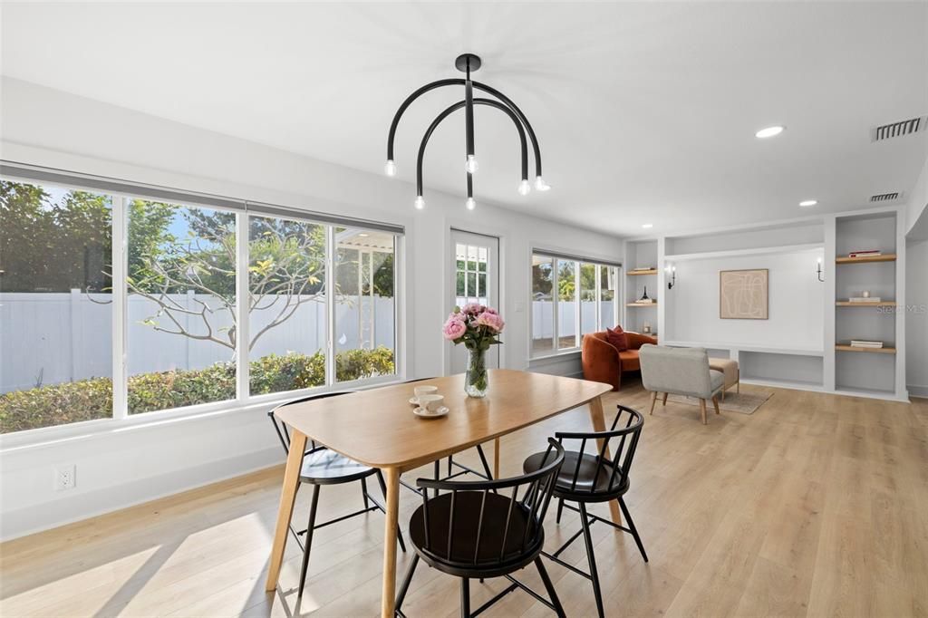 Active With Contract: $495,000 (2 beds, 2 baths, 1557 Square Feet)