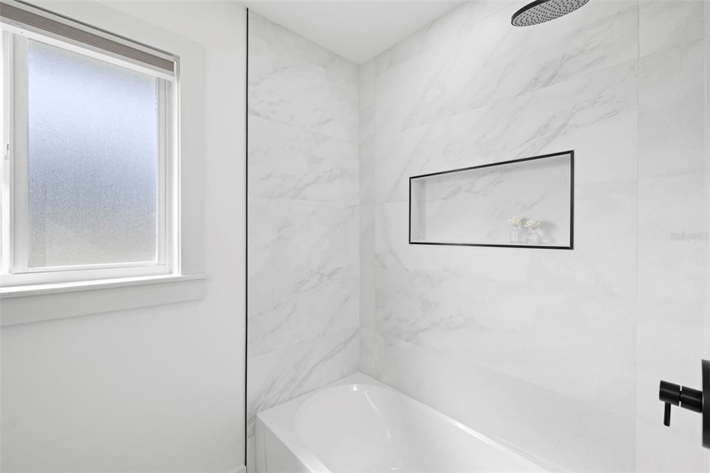 Active With Contract: $495,000 (2 beds, 2 baths, 1557 Square Feet)