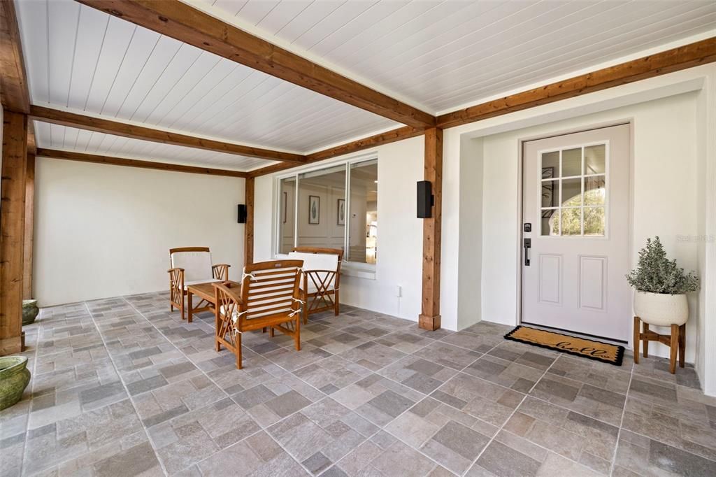 Active With Contract: $495,000 (2 beds, 2 baths, 1557 Square Feet)