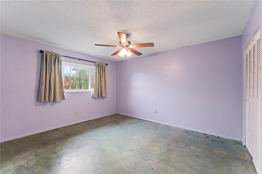 En Venta: $219,000 (2 camas, 2 baños, 1035 Pies cuadrados)