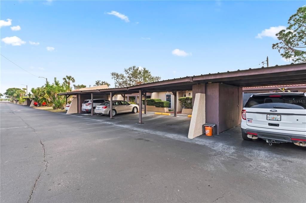 En Venta: $219,000 (2 camas, 2 baños, 1035 Pies cuadrados)