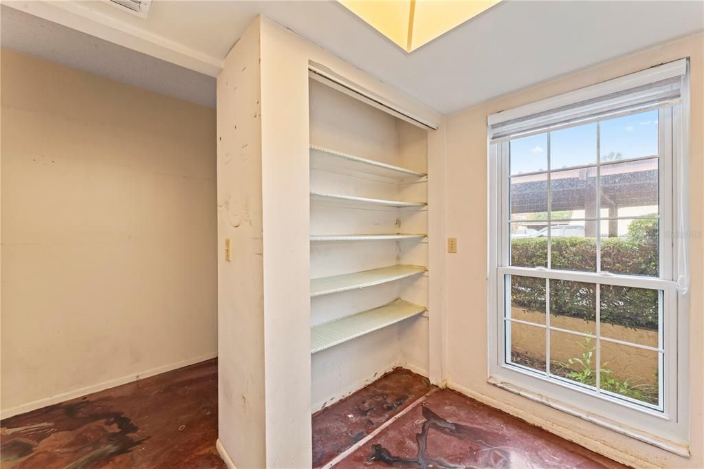 En Venta: $219,000 (2 camas, 2 baños, 1035 Pies cuadrados)