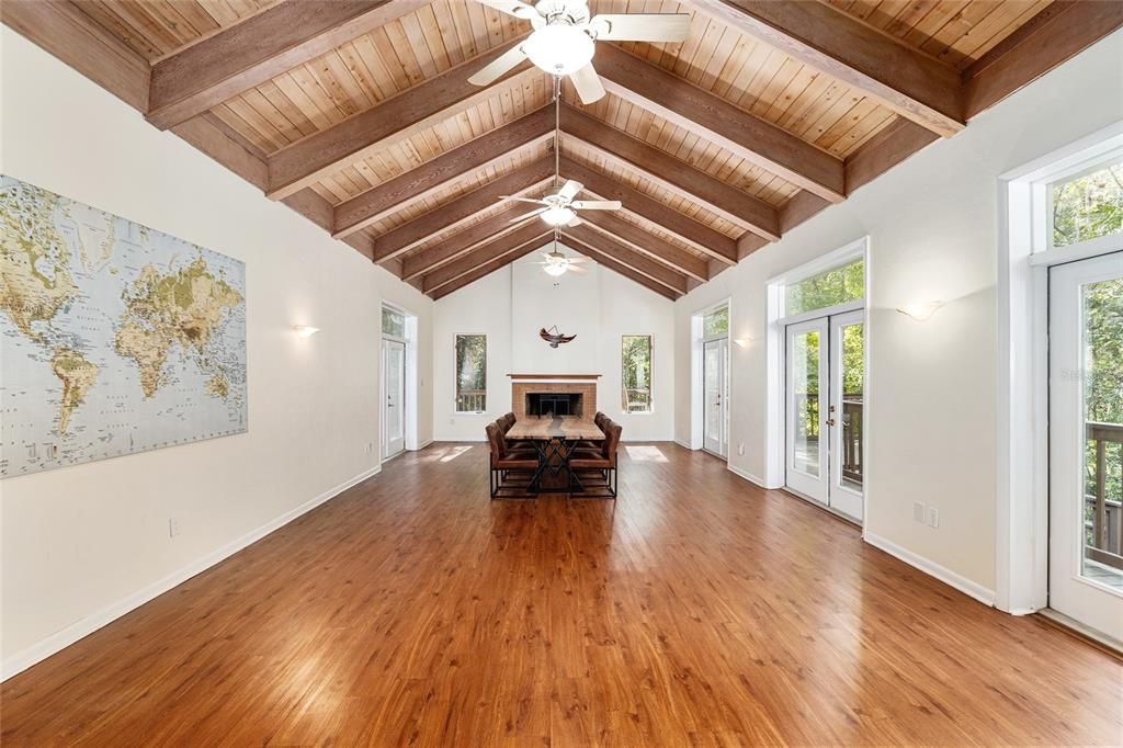 For Sale: $650,000 (4 beds, 3 baths, 3336 Square Feet)